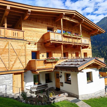 Landhaus Loeberbauer Tux Esterno foto
